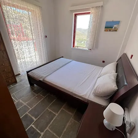 Christina 2 Merichas