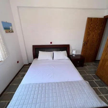 Christina 2 Merichas